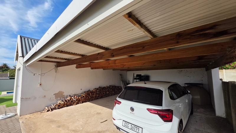 3 Bedroom Property for Sale in Albertinia Western Cape